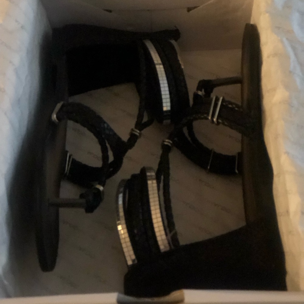 Brand new sandals